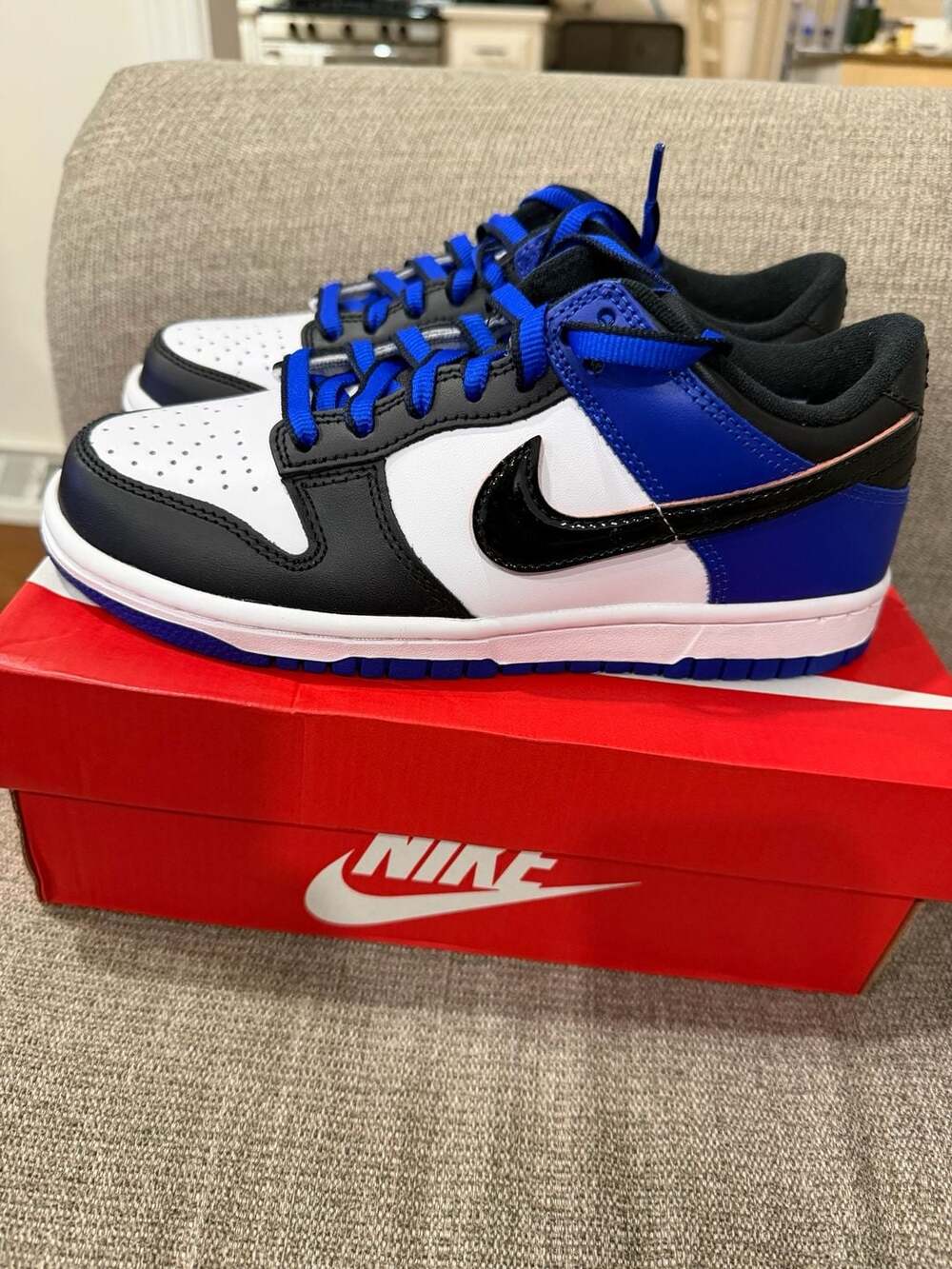 Nike Dunk Low SE (GS) White/Black-Racer Blue Size 5Y